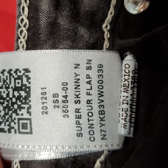 True religion jeans,size 25x27 - Picture 10 of 14